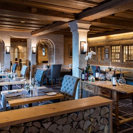 Wellnesshotel: Restaurant «Belle Epoque» - Golfhotel Les Hauts de Gstaad & SPA
