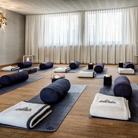 Wellnesshotel: Yogaraum - Tschuggen Grand Hotel