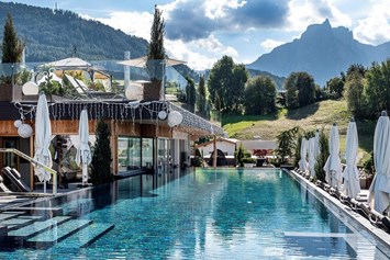 Wellnesshotel: Panorama Sky POOL - ABINEA Dolomiti Romantic SPA Hotel