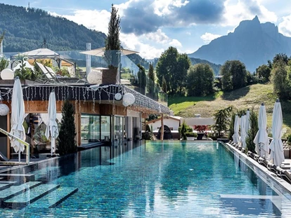 Wellnessurlaub - Dorf Tirol - Panorama Sky POOL - ABINEA Dolomiti Romantic SPA Hotel