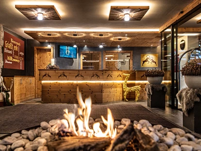 Wellnessurlaub - Dorf Tirol - Reception  - ABINEA Dolomiti Romantic SPA Hotel
