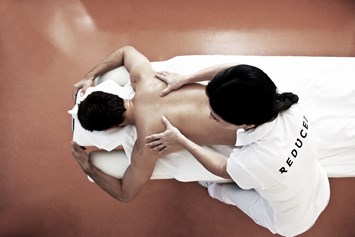 Wellnesshotel: Entspannte Massagen im REDUCE Hotel Thermal ****S  - REDUCE Hotel Thermal ****S