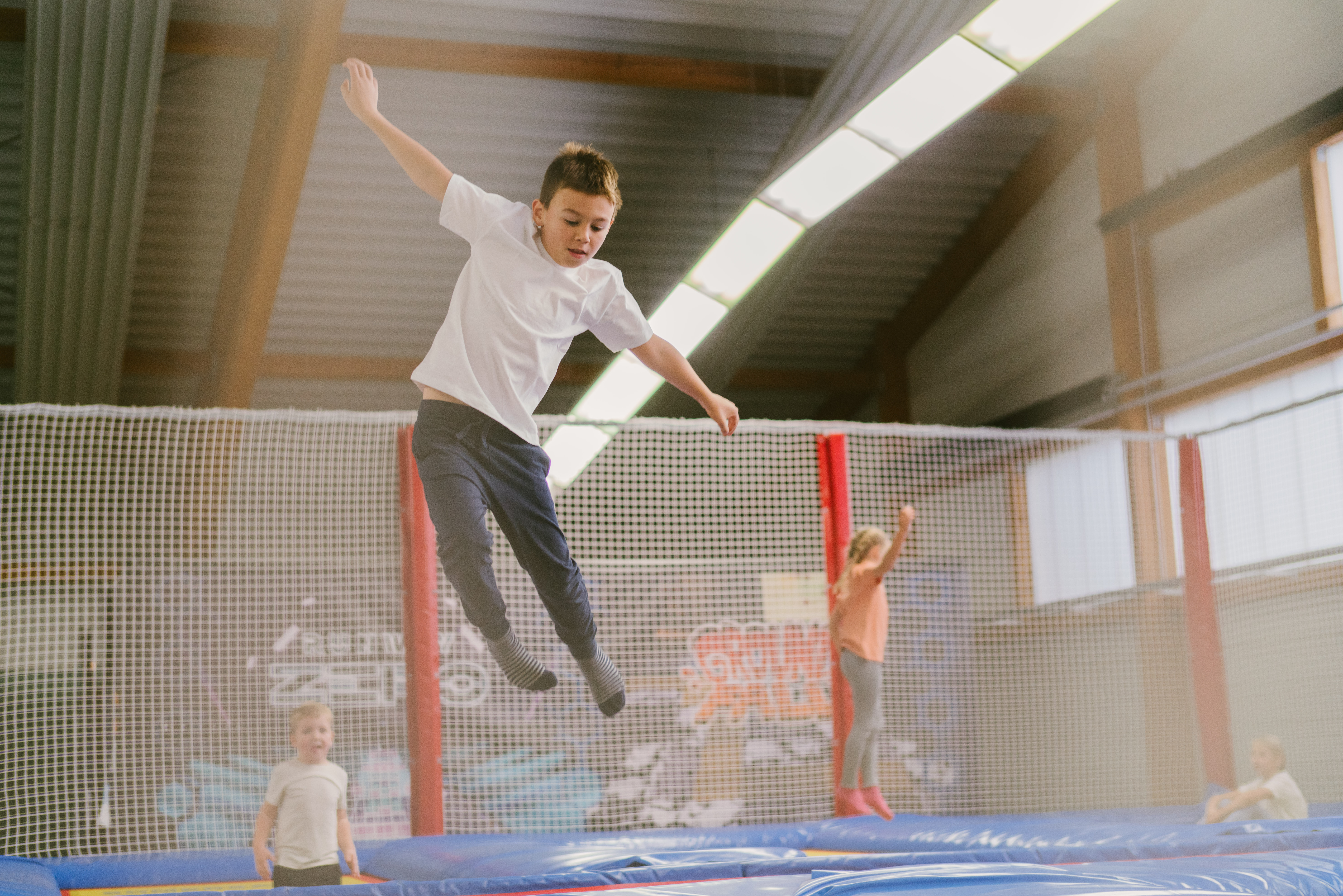 Wellnesshotel: Trampolinanlage im Bulls Base Camp - Hotel Reiters Finest Family