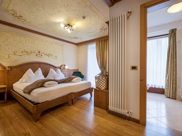 Adler Hotel **** Wellness & Spa Zimmerkategorien Dolomiti Zimmer