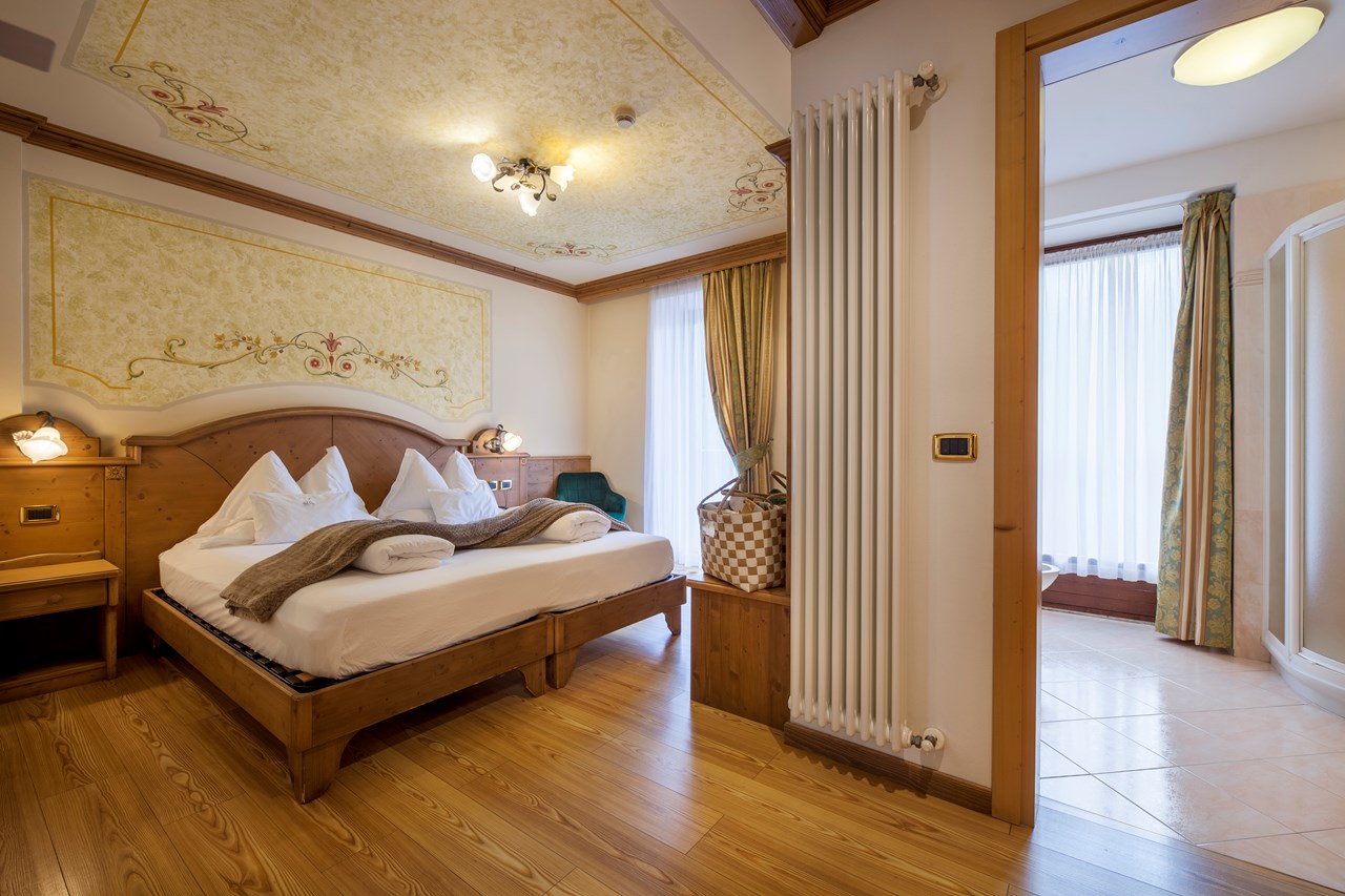 ADLER MERYEM * * * * wellness hotel Zimmerkategorien Dolomiti Zimmer