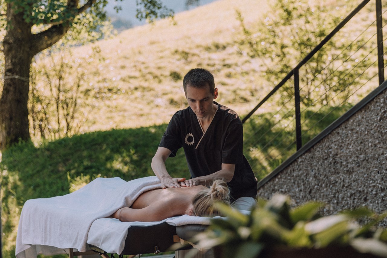 Das Naturhotel Chesa Valisa****s Massagen im Detail Großes Massageangebot