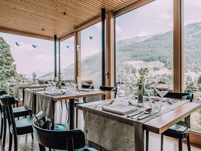 Wellnessurlaub - Babysitterservice - Restaurant Wintergarten - Das Naturhotel Chesa Valisa****s