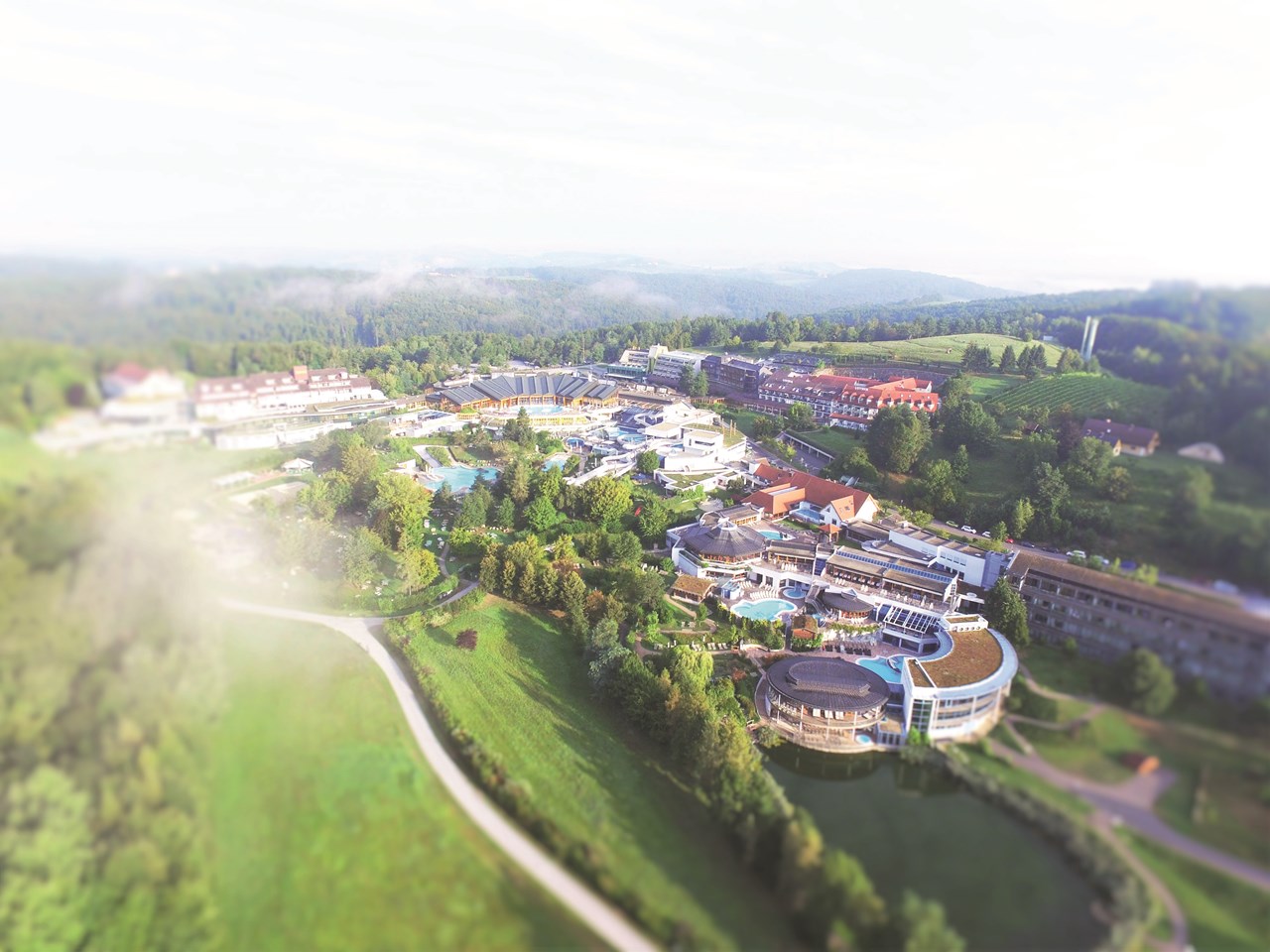 Thermenhotel Vier Jahreszeiten Loipersdorf Saunen und Bäder im Detail Thermenresort Loipersdorf