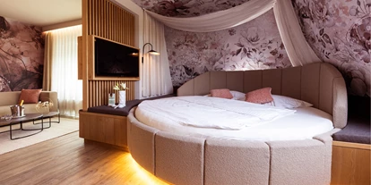 Wellnessurlaub - Restaurant - Stegersbach - Rosensuite im Hotel Vier Jahreszeiten Loiperddorf - Thermenhotel Vier Jahreszeiten Loipersdorf