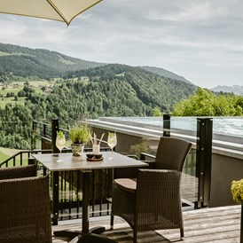 Wellnesshotel: Panoramaterrasse - Bergkristall - Mein Resort im Allgäu