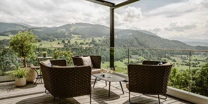 Wellnessurlaub - Biosauna - Isny im Allgäu - Terrasse - Bergkristall - Mein Resort im Allgäu