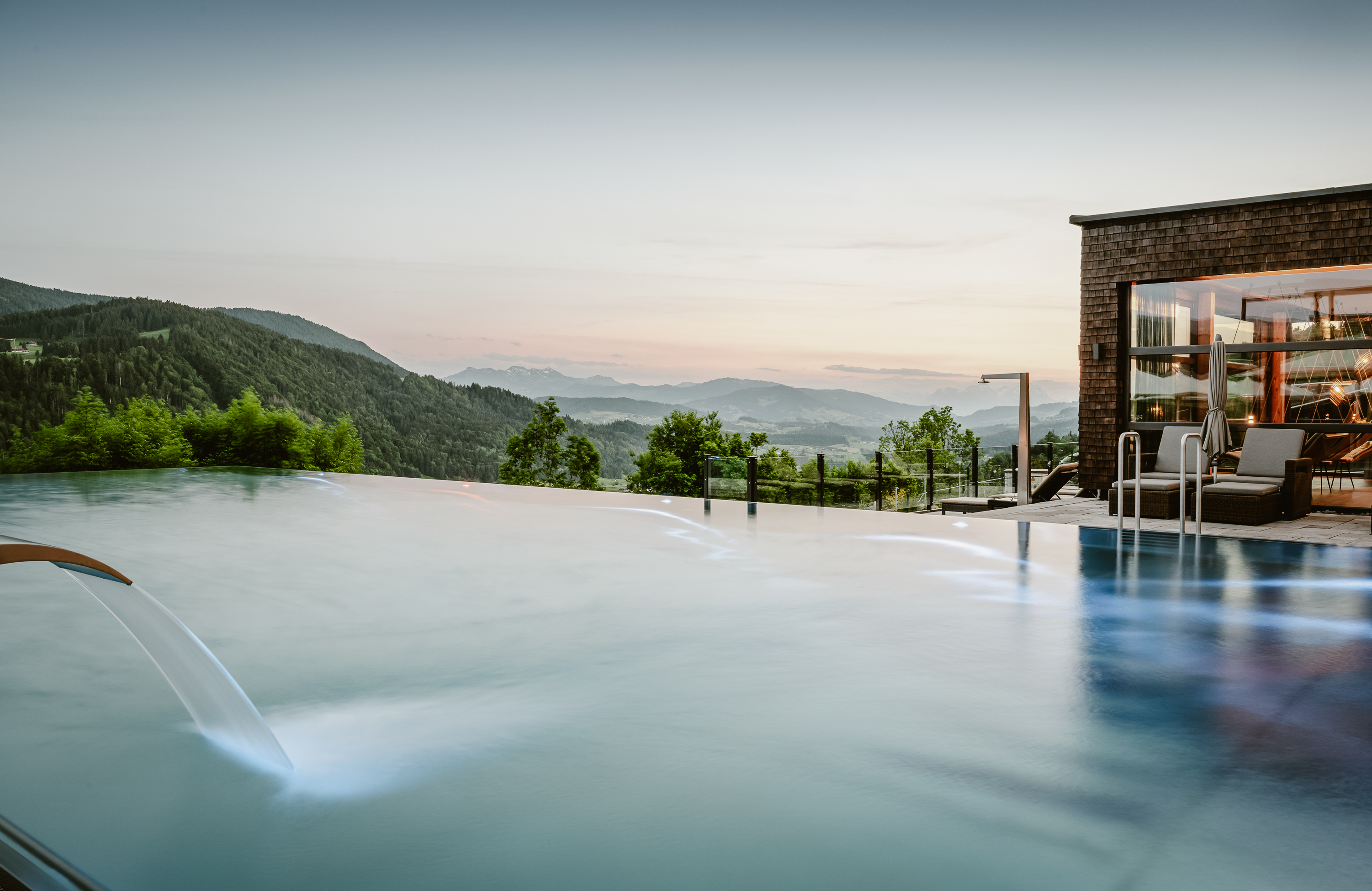Wellnesshotel: Sport-Infinity-Pool - Bergkristall - Mein Resort im Allgäu - Wasser