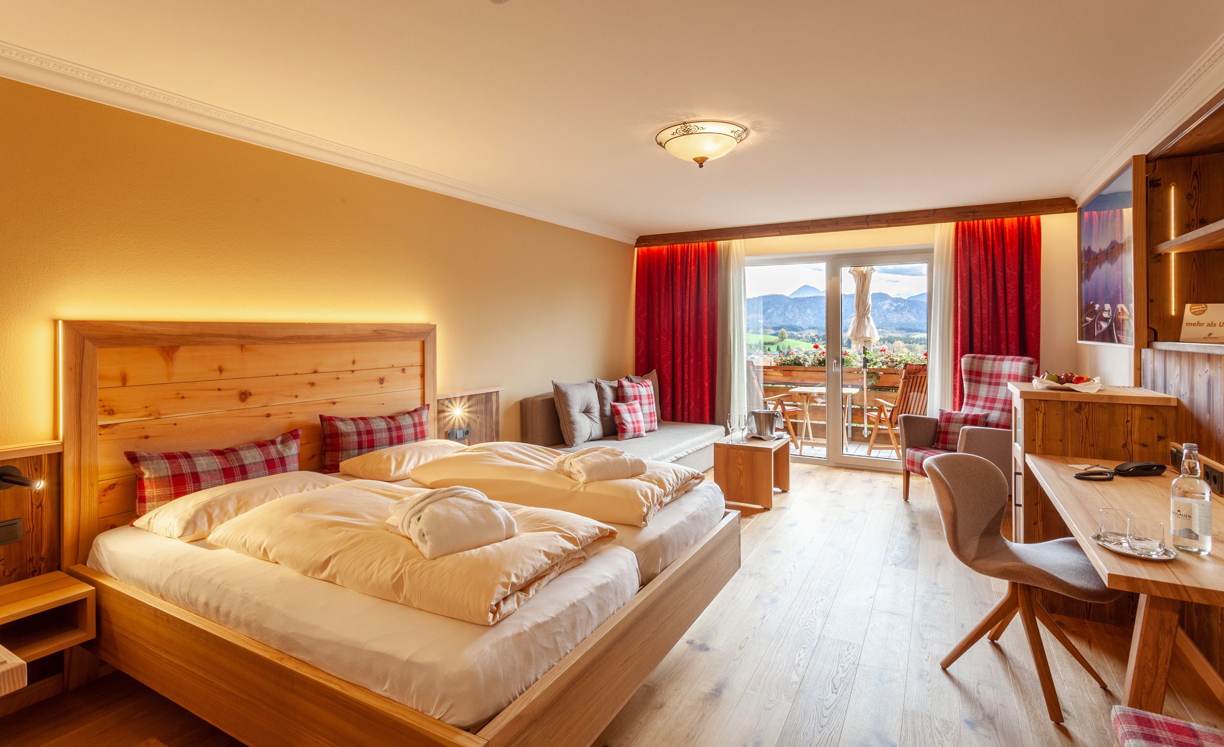 Biohotel Eggensberger**** Zimmerkategorien SUPERIOR Juniorsuite "Gipfelglück"