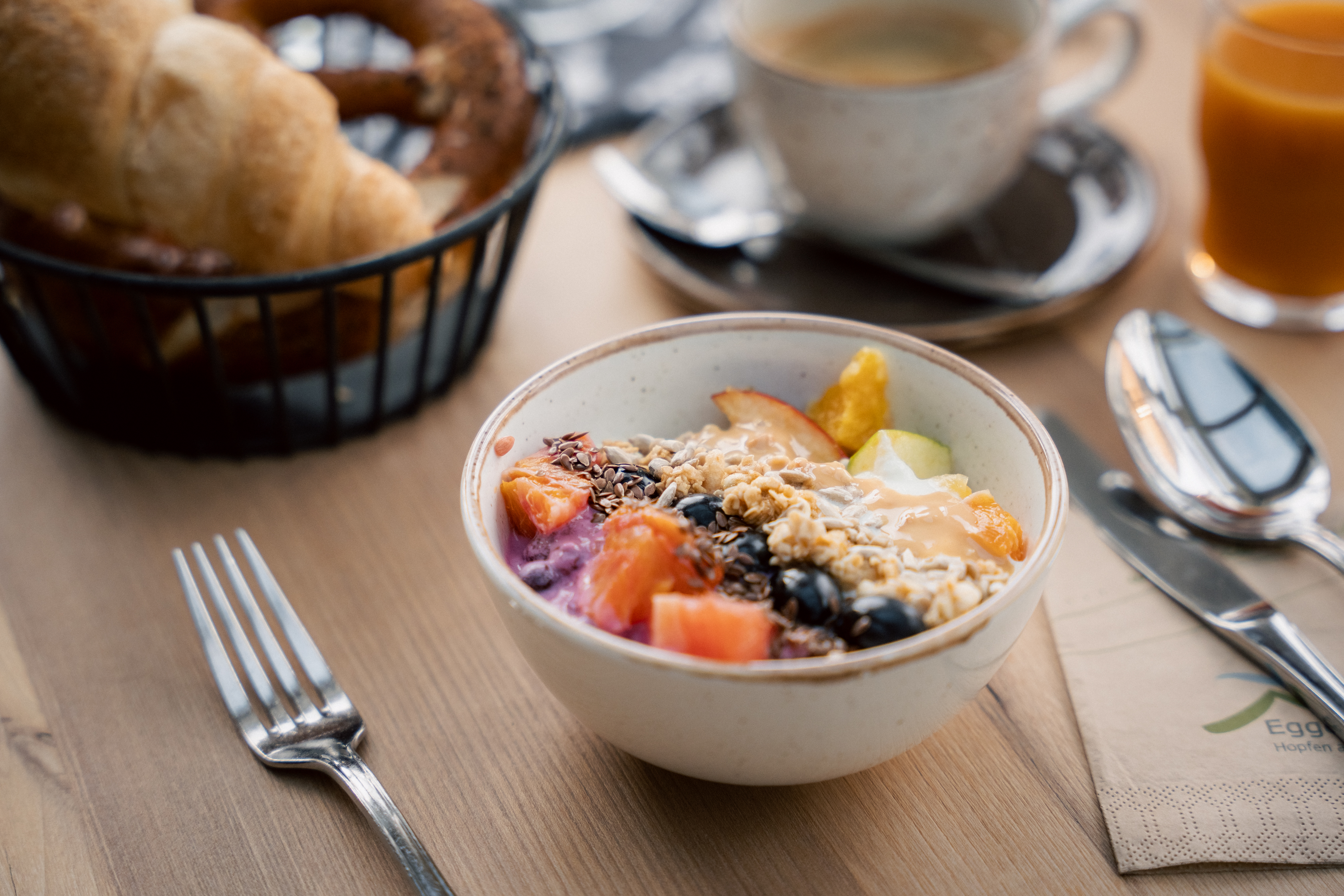 Wellnesshotel: Bio & Genuss: Langschläfer-Bio-Frühstück im Eggensberger - Biohotel Eggensberger**** - Hotel | Umgebung, Kulinarik | Restaurant