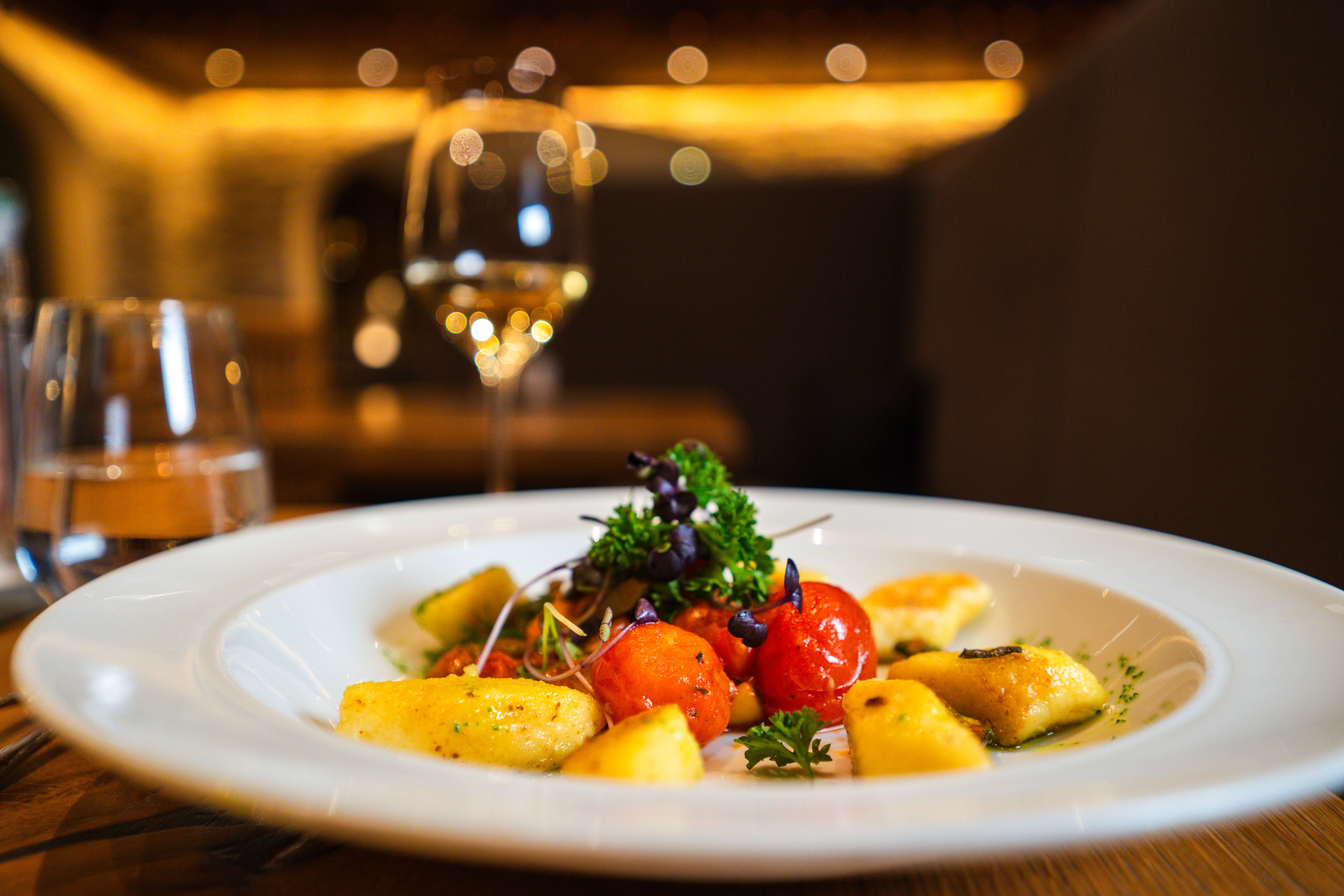 Wellnesshotel: Urlaub geht im Biohotel Eggensberger durch den Magen mit frischer Bio-Kulinarik! - Biohotel Eggensberger**** - Hotel | Umgebung, Kulinarik | Restaurant