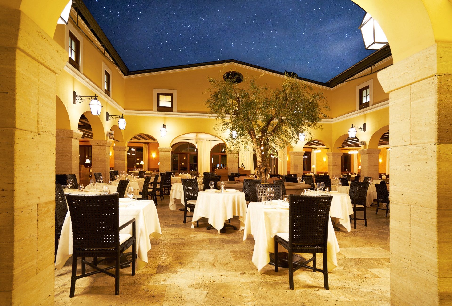 Wellnesshotel: ADLER Spa Resort THERMAE - Restaurant - ADLER Thermae