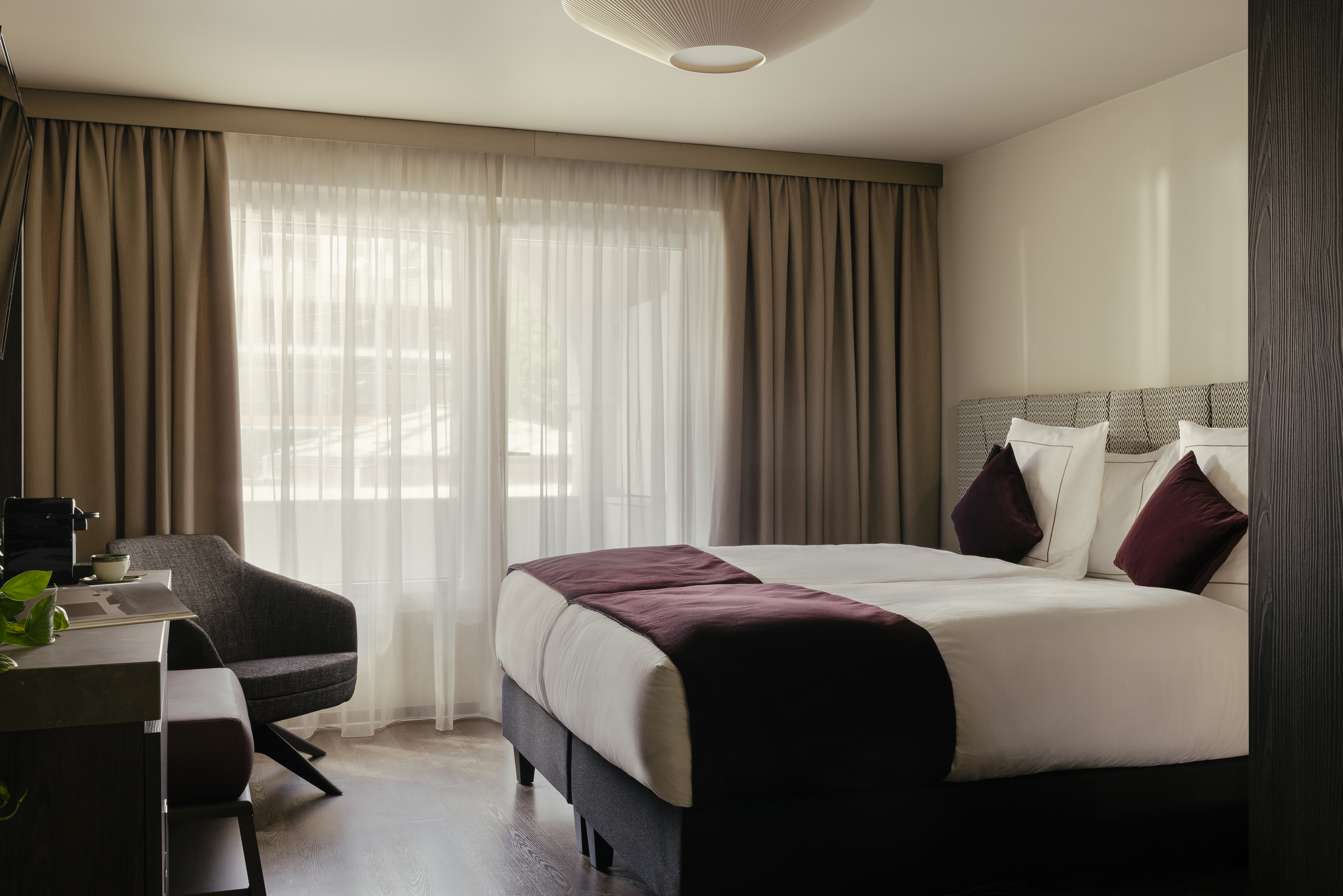 SCHLOSS Zermatt - CBD & Adaptogenic Spa Hotel Zimmerkategorien View Double Room 25m2