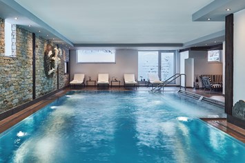 Wellnesshotel: Pool - SchlossHotel Zermatt