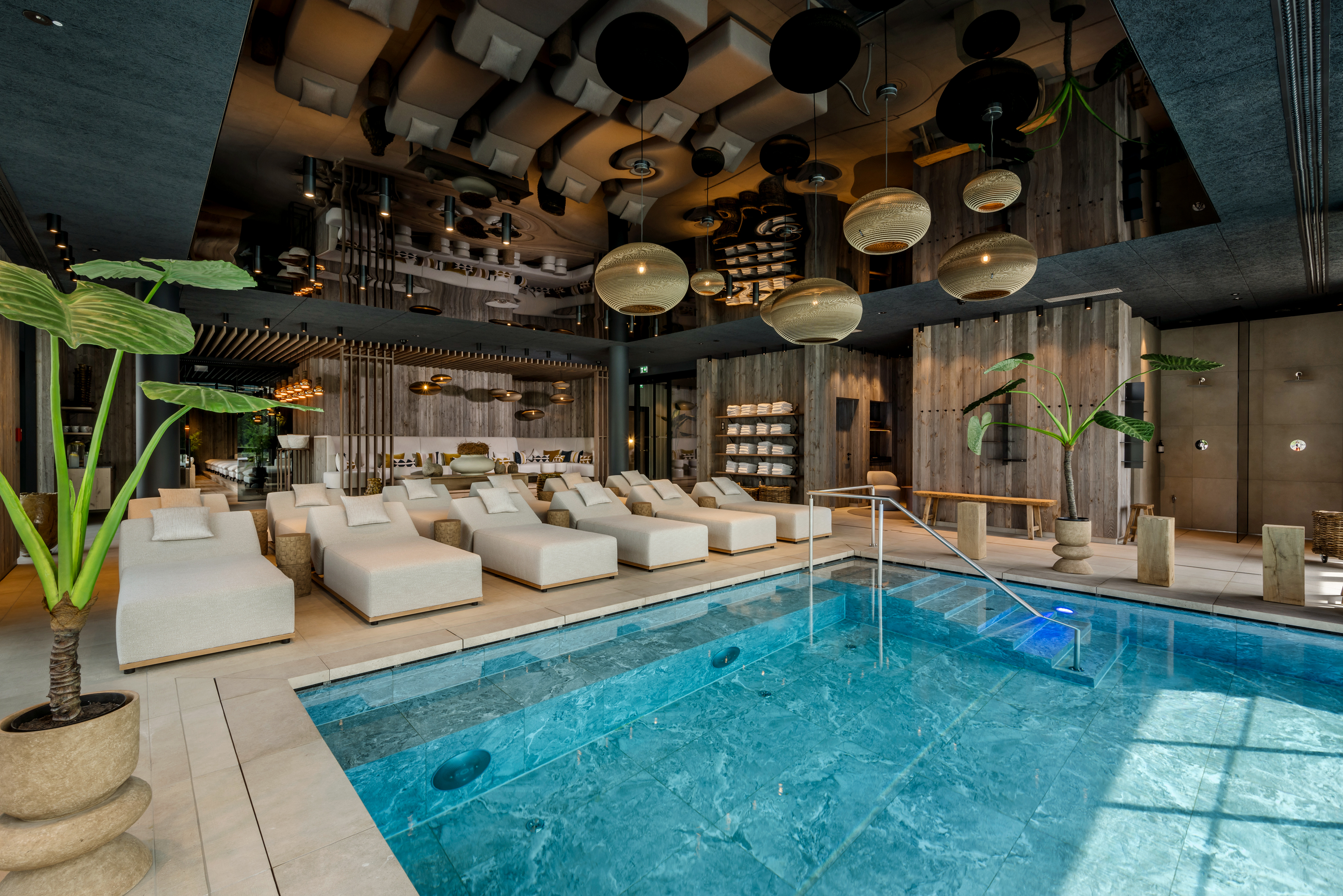 Wellnesshotel: Landtherme Innenbereich - DAS MÜHLBACH thermal retreat & wellness resort - Sauna | Spa, Wasser