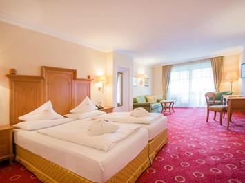 Hotel AlpenSchlössl Zimmerkategorien Wohnkomfortzimmer Fürst