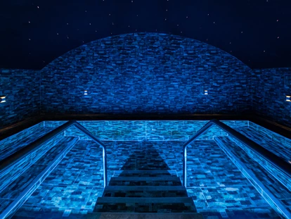 Wellnessurlaub - Private Spa - Otterbach (Sankt Florian am Inn) - Sole-Pool - 5* Wellness- & Sporthotel Jagdhof