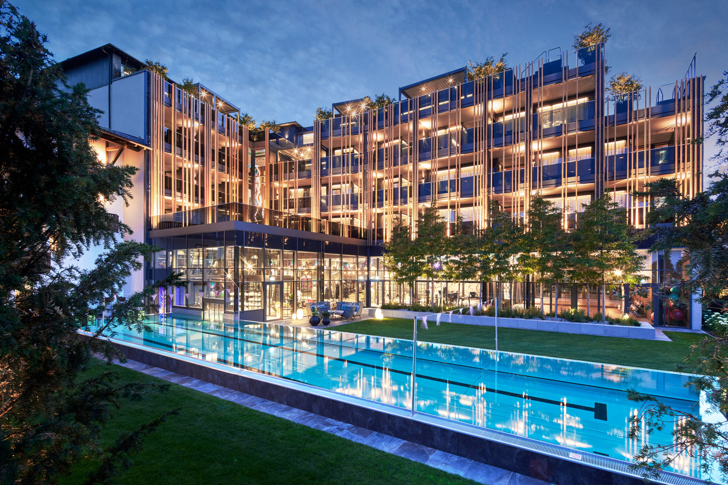 Wellnessurlaub - Ostbayern - Neubau mit 21 Luxus-Suiten und einer Sport-Area auf 1.380 qm - 5* Wellness- & Sporthotel Jagdhof