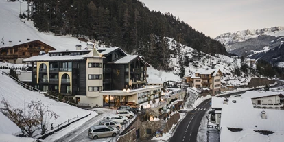 Wellnessurlaub - Dorf Tirol - Eingebettet im Grödner Tal, ist die Maison der geeignete Ausgangspuntk fürs Skifahren im Winter - Alpin Garden Luxury Maison & SPA