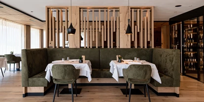 Wellnessurlaub - Corvara in Badia - Restaurant  - Alpine Nature Hotel Stoll