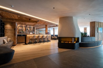 Wellnesshotel: Bar & Lounge - Alpine Nature Hotel Stoll