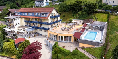 Wellnessurlaub - Hotelbar - Ubstadt-Weiher - Außenansicht Wellneshotel Rothfuß - Wellnesshotel Rothfuss