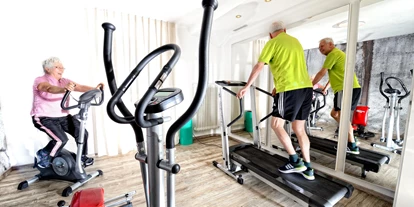 Wellnessurlaub - Hotelbar - Ubstadt-Weiher - Fitness und Spa - Wellnesshotel Rothfuss