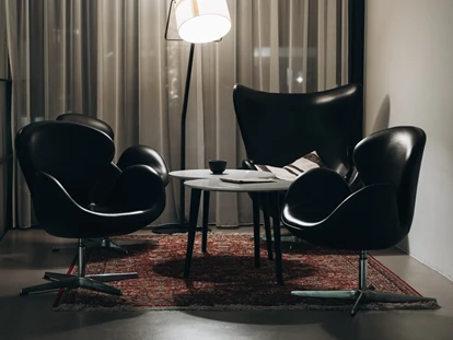 Wellnessurlaub - Dorf Tirol - Lounge/Hotelbar - Design Hotel Tyrol