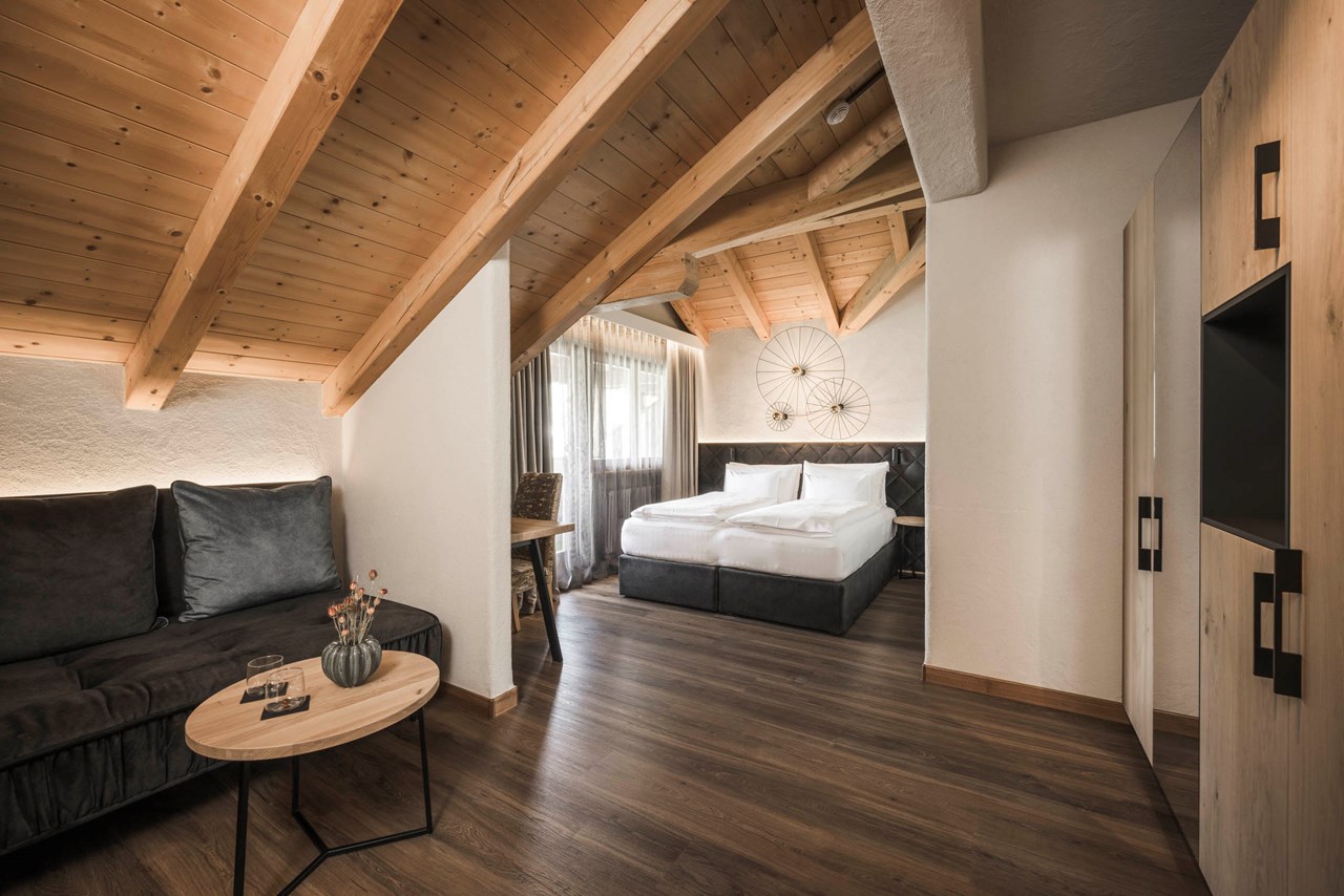 Excelsior Dolomites Life Resort Zimmerkategorien Pares