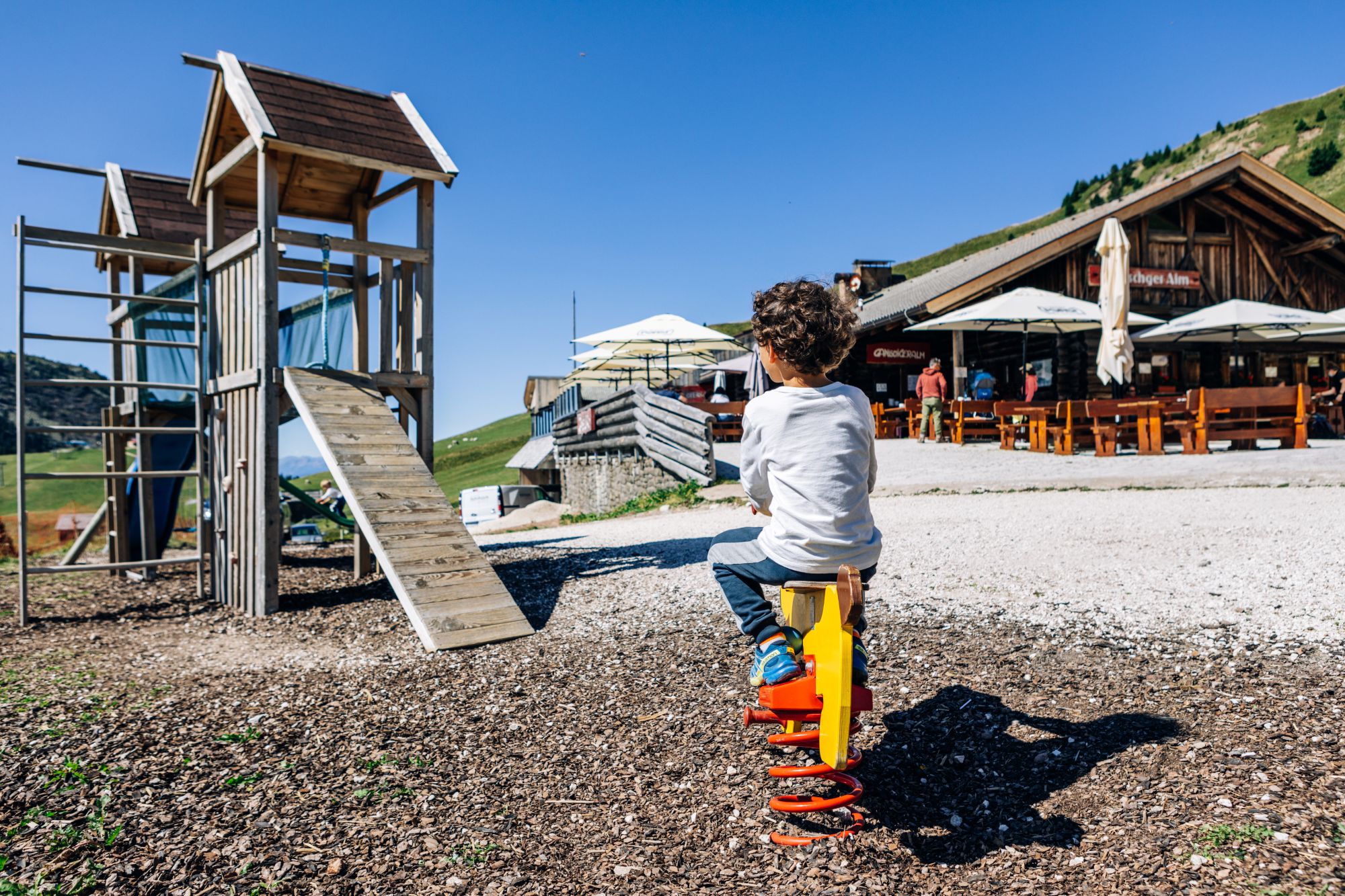 Wellnesshotel: Ganis Resort
1 Hotel. 2 Berghütten. 0 Limits. - Ganis Resort - Dolomites
