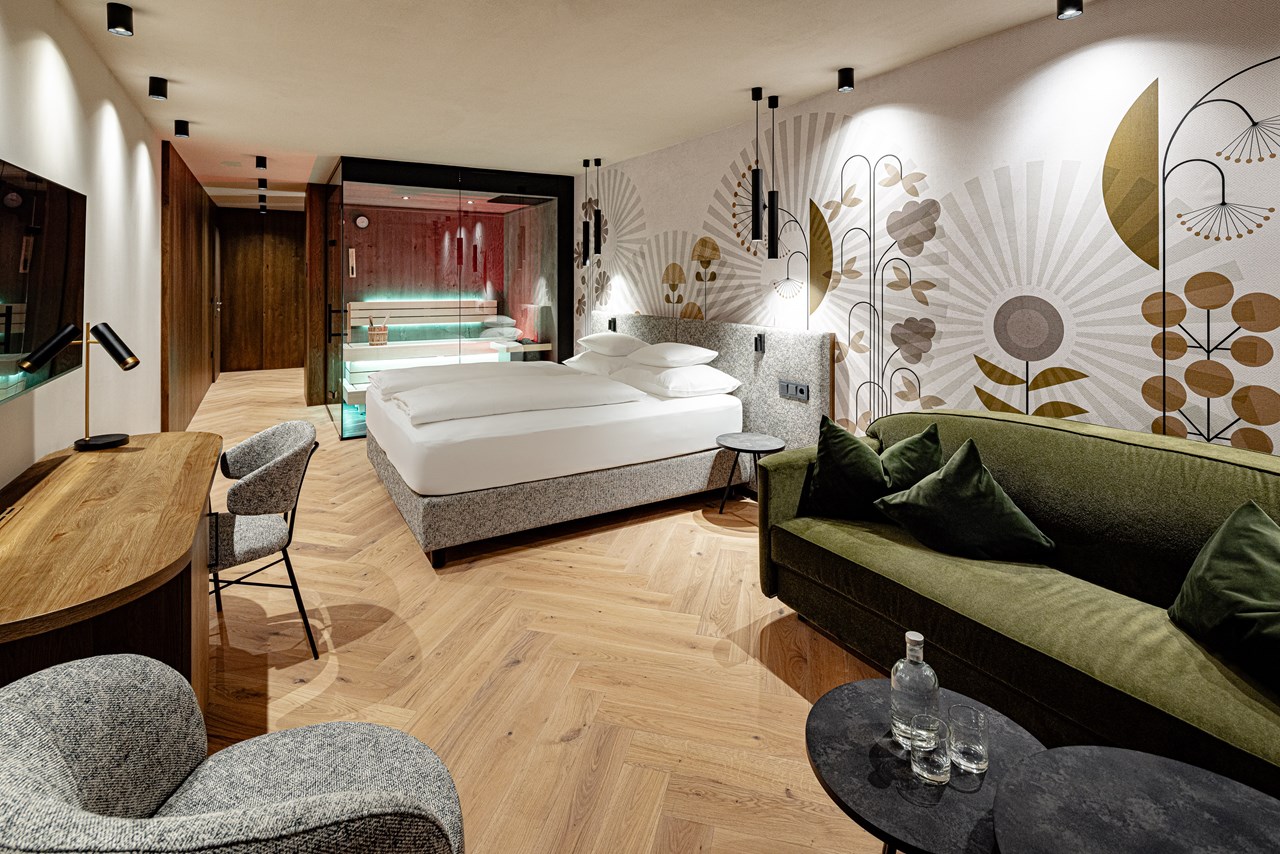 SONNENBERG | Panorama Dolomites Wellbeing Zimmerkategorien Wellness Suite