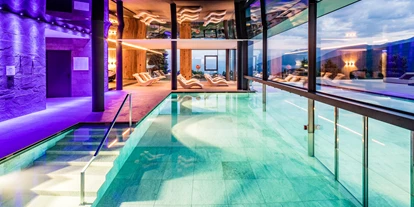 Wellnessurlaub - Oberbozen - Hotel Sonnenberg Indoorpool - SONNENBERG | Panorama Dolomites Wellbeing