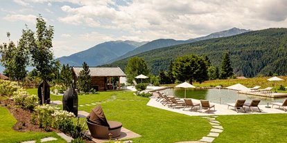 Wellnessurlaub - Oberbozen - Garten - SONNENBERG | Panorama Dolomites Wellbeing