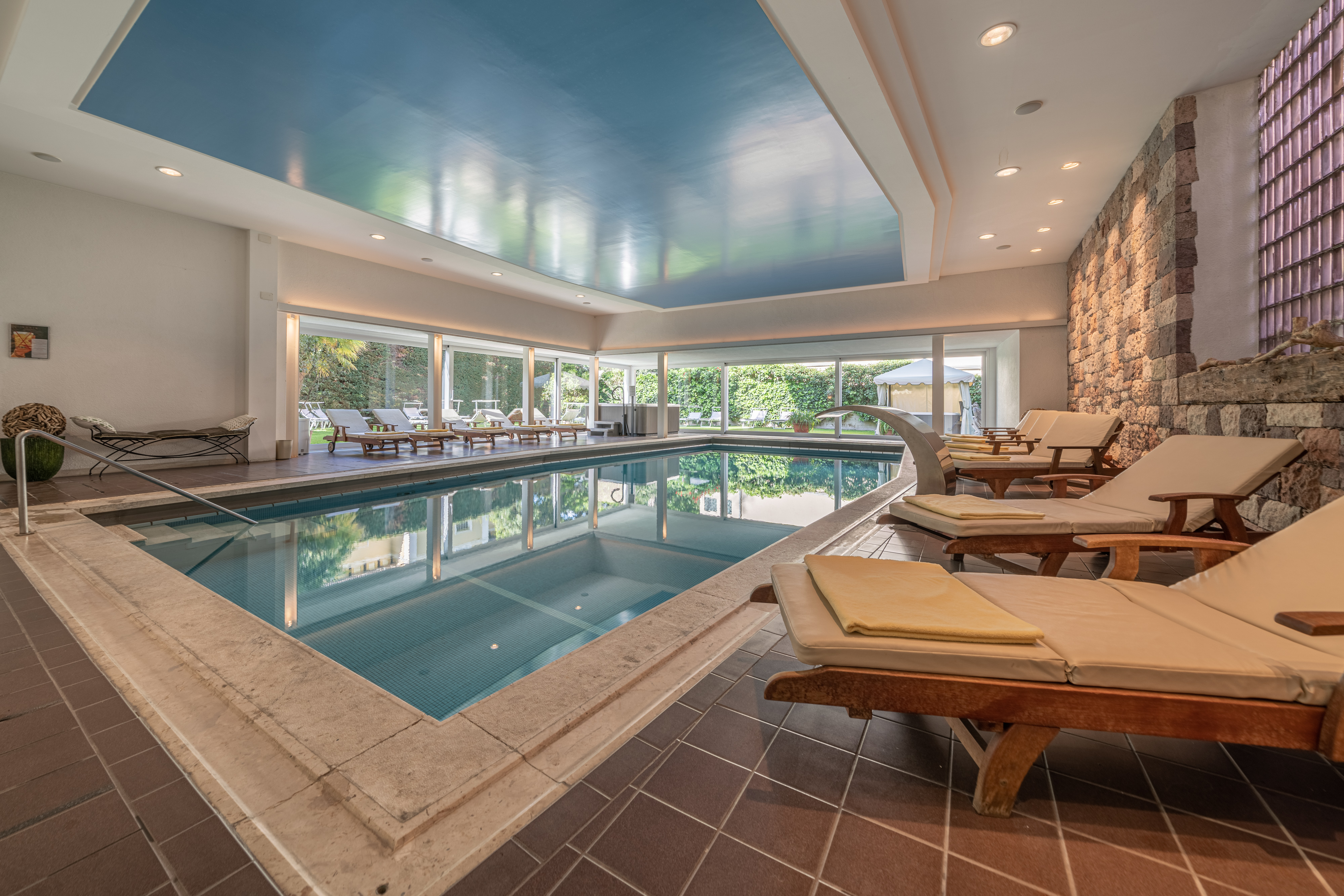 Wellnessurlaub - Terenten - Pool - Hotel Adria