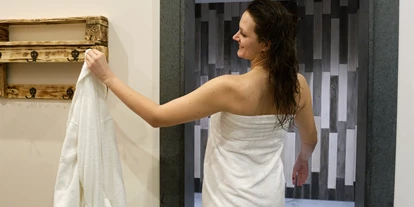 Wellnessurlaub - Klassifizierung: 4 Sterne - Niedersachsen - Saunabereich - sonnenresort ETTERSHAUS