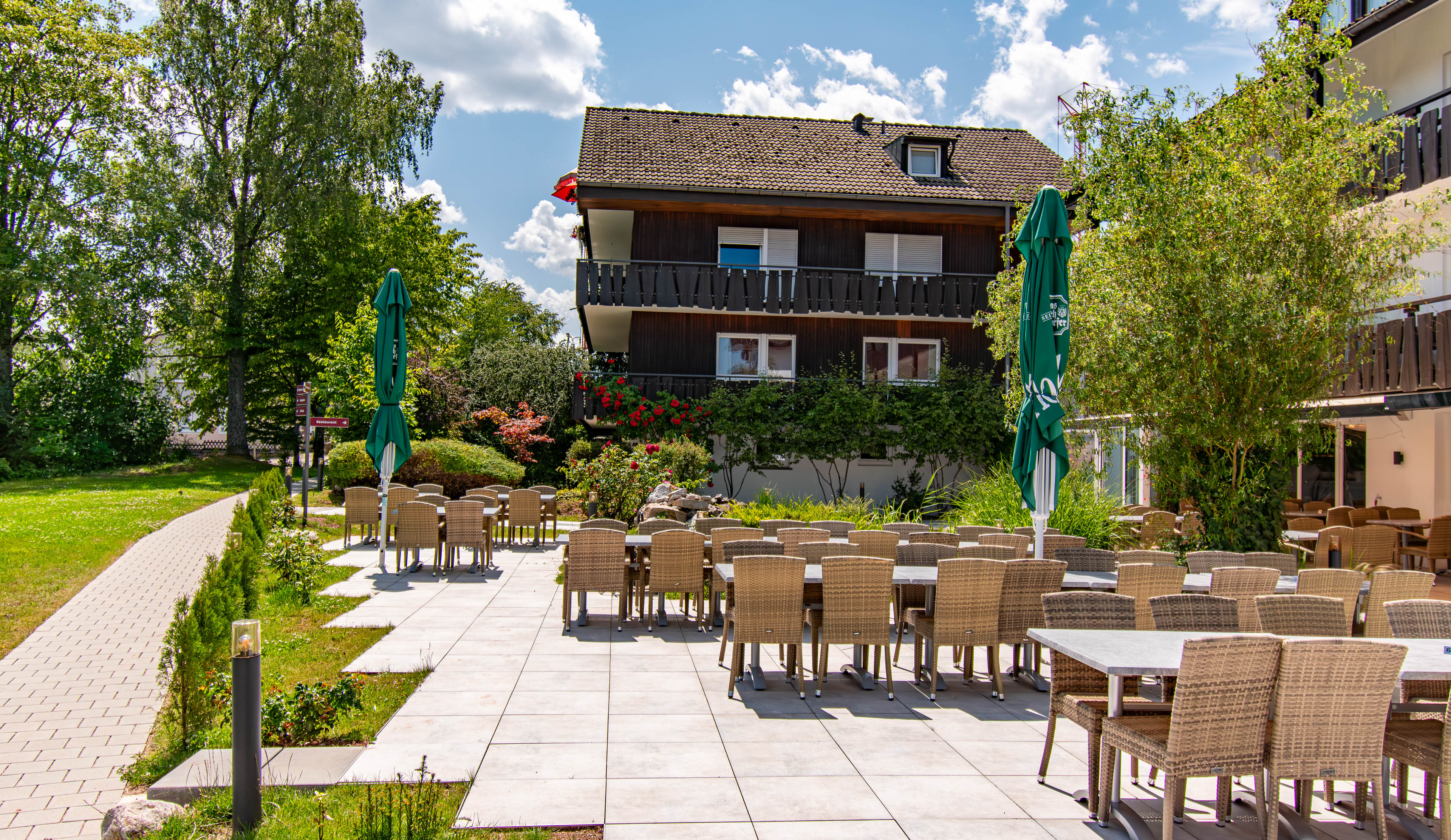 Wellnesshotel: Außenterrasse Restaurant  - Wellnesshotel Hohenrodt ****