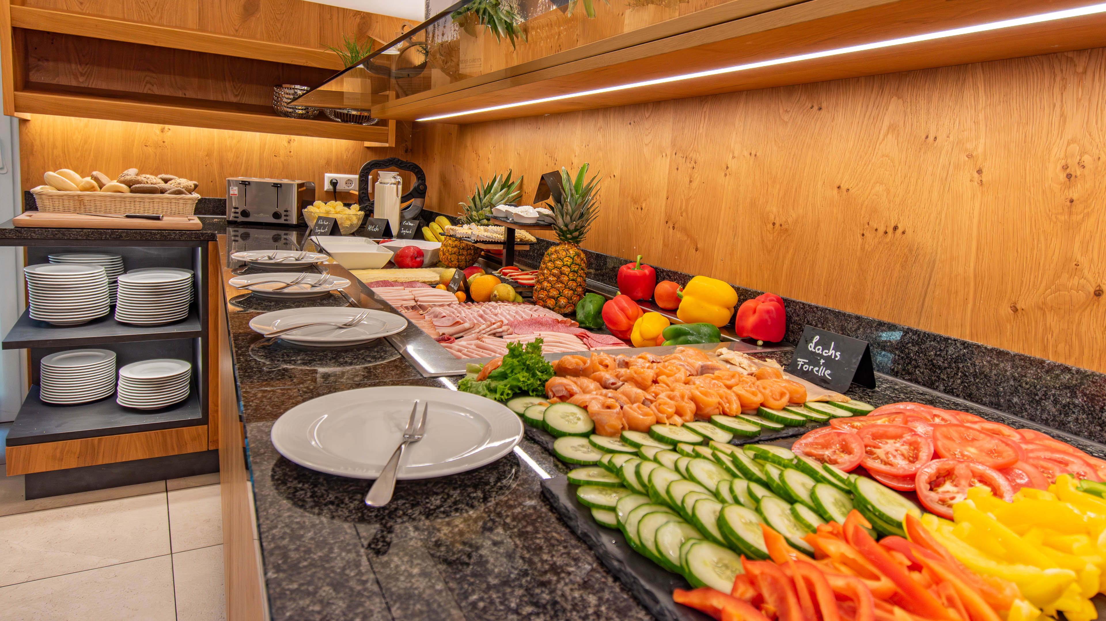 Wellnesshotel: Restaurant Frühstücksbuffet - Wellnesshotel Hohenrodt ****