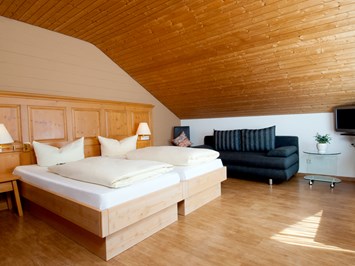 Wellnesshotel Sonnenhof & Sonnhalde Zimmerkategorien Comfort Plus Zimmer B