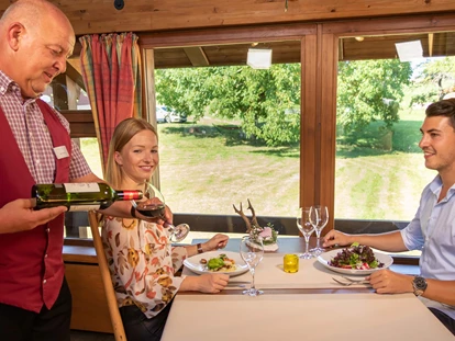Wellnessurlaub - Seminarraum - Schallstadt - Restaurant - Wellnesshotel Sonnenhof & Sonnhalde