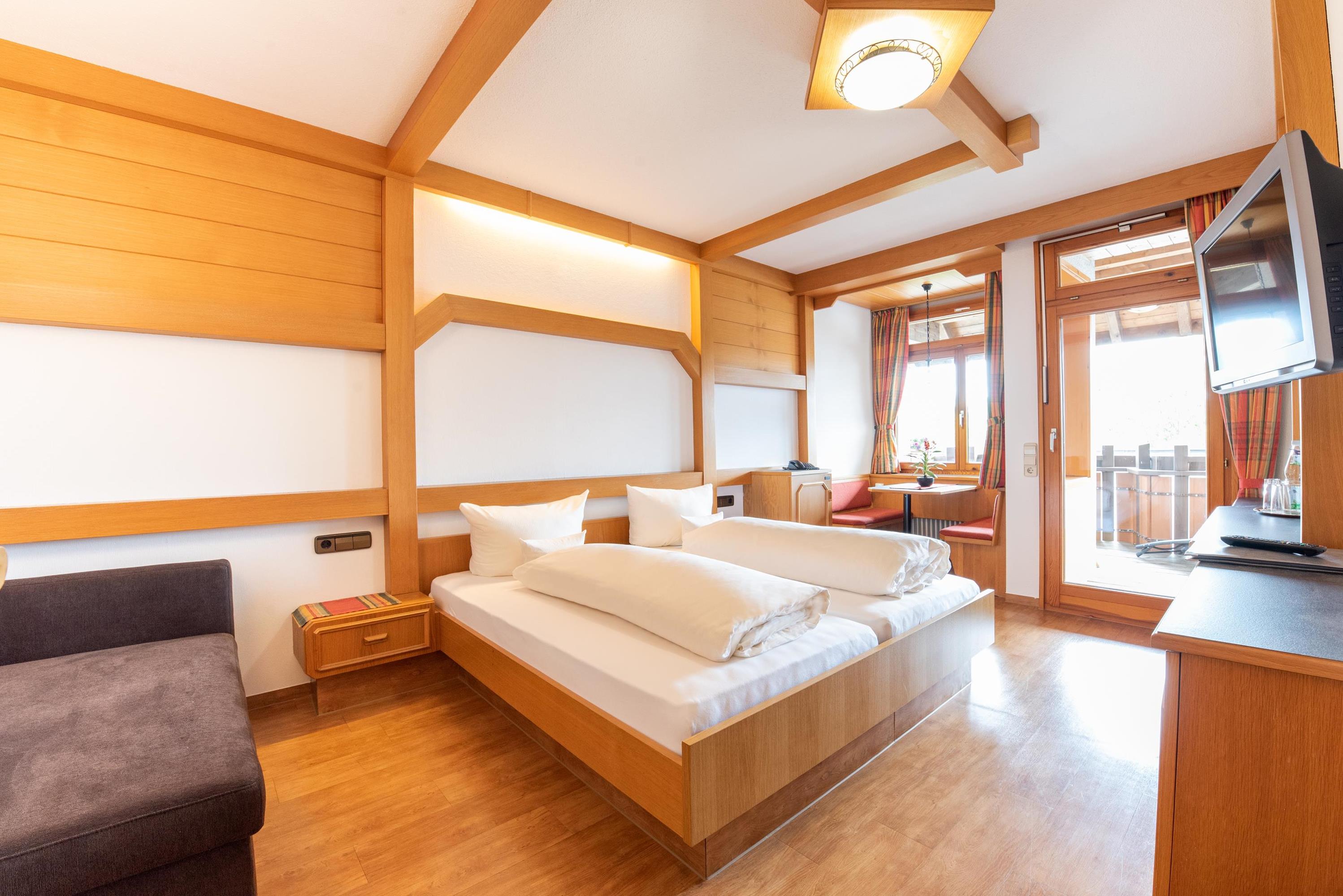 Wellnesshotel: Zimmerbeispiel - Wellnesshotel Sonnenhof & Sonnhalde