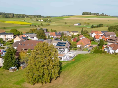 Wellnessurlaub - Seminarraum - Schallstadt - Liegewiese - Wellnesshotel Sonnenhof & Sonnhalde