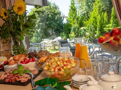 Wellnessurlaub - Seminarraum - Schallstadt - Frühstücksbuffet - Wellnesshotel Sonnenhof & Sonnhalde