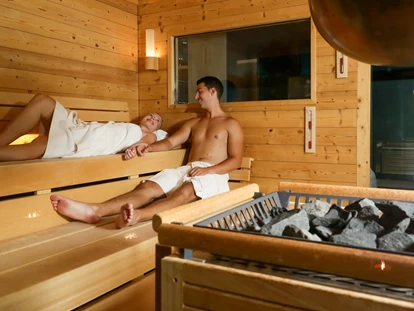 Wellnessurlaub - Seminarraum - Schallstadt - Entspannen in der Textilsauna - Wellnesshotel Sonnenhof & Sonnhalde