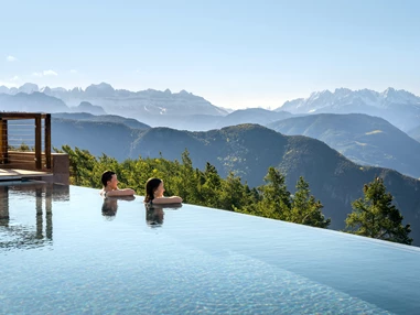 Wellnesshotel: Infinitypool - Hotel Belvedere