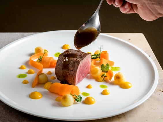 Wellnesshotel: Main course  - Hotel Belvedere