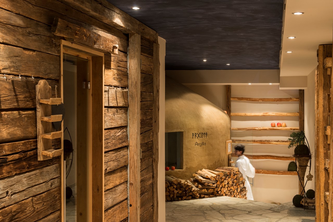 Dolomit Resort Cyprianerhof Saunen und Bäder im Detail Zirmsauna